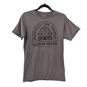 Yellowstone Protect the Family Tee Small Dutton‎ Ranch Graphic Shirt Grey Greige